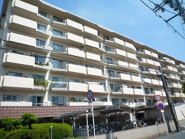 高槻市千代田町高槻センチュリーマンションの画像